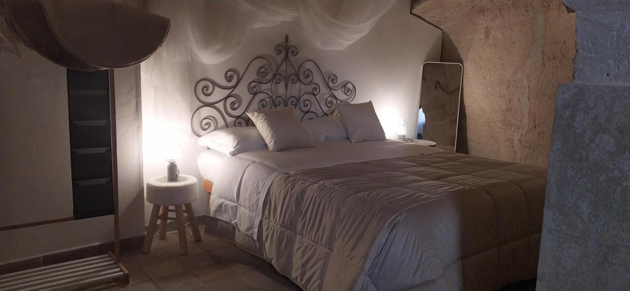 Palazzo Lombardi Cave & Suite Matera Extérieur photo